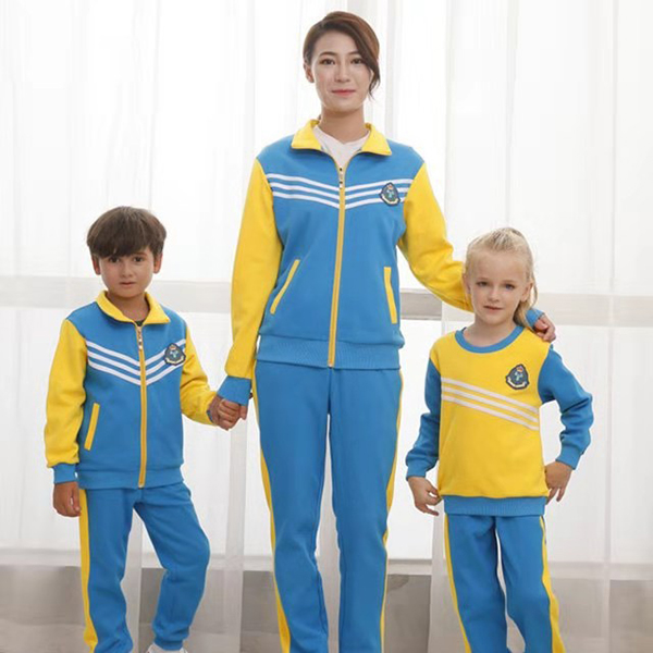 小學(xué)生校服定制時選購需要注意哪些